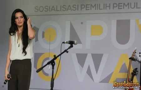 Foto Nia Ramadhani