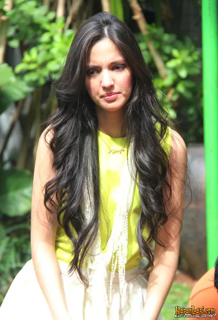 Foto Nia Ramadhani