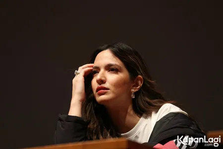 Foto Nia Ramadhani