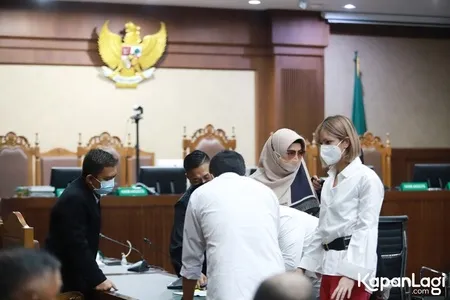 Foto Nia Ramadhani