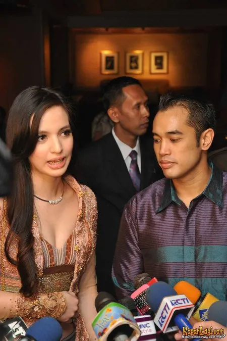 Foto Nia Ramadhani