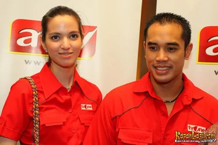 Foto Nia Ramadhani