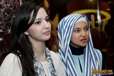 Foto Nia Ramadhani