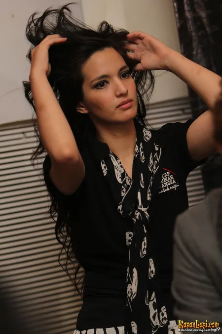 Foto Nia Ramadhani