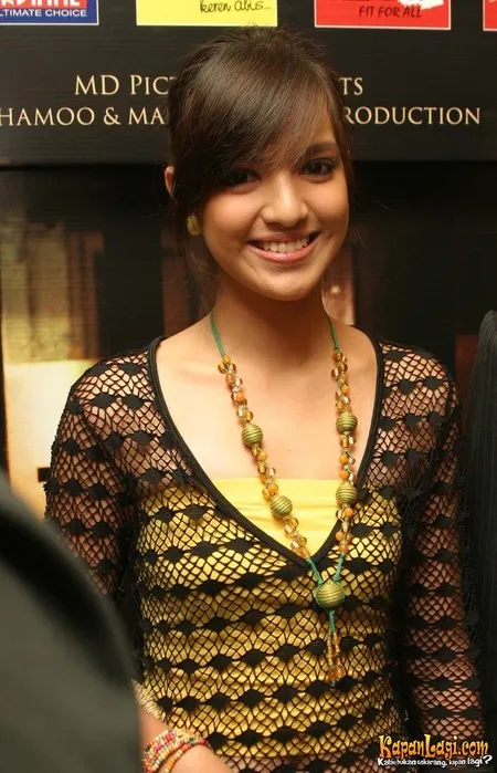 Foto Nia Ramadhani