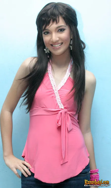 Foto Nia Ramadhani