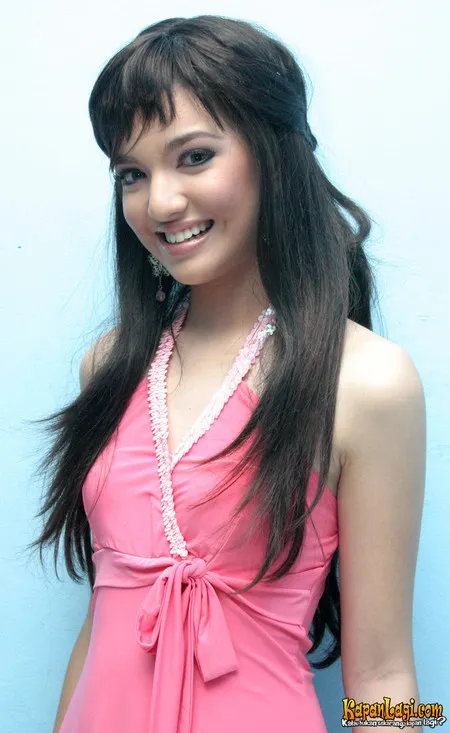 Foto Nia Ramadhani