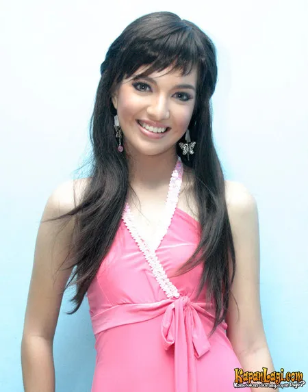 Foto Nia Ramadhani