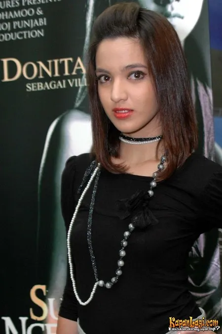 Foto Nia Ramadhani