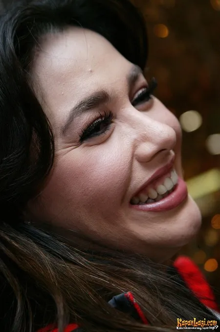 Foto Nia Zulkarnaen