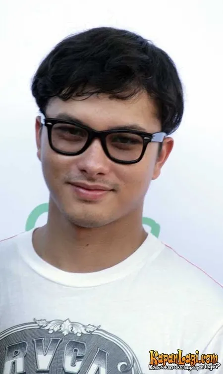 Foto Nicholas Saputra