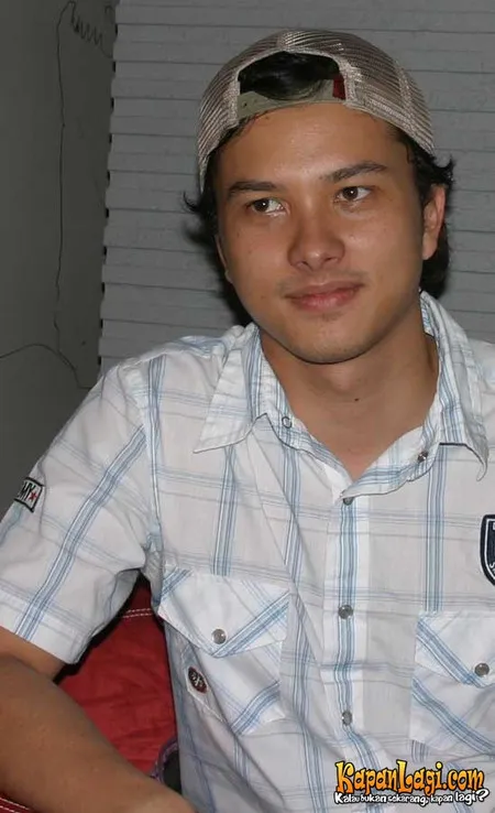 Foto Nicholas Saputra