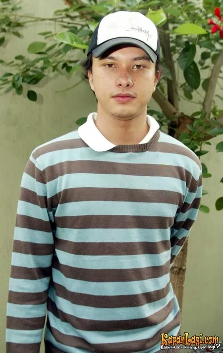 Foto Nicholas Saputra