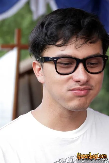 Foto Nicholas Saputra