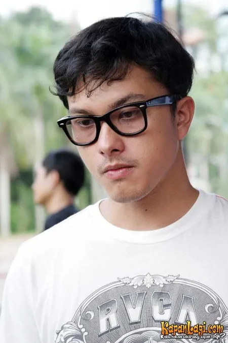 Foto Nicholas Saputra