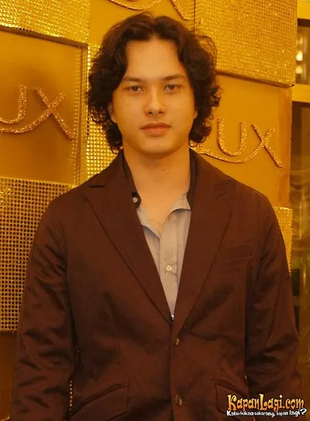 Foto Nicholas Saputra