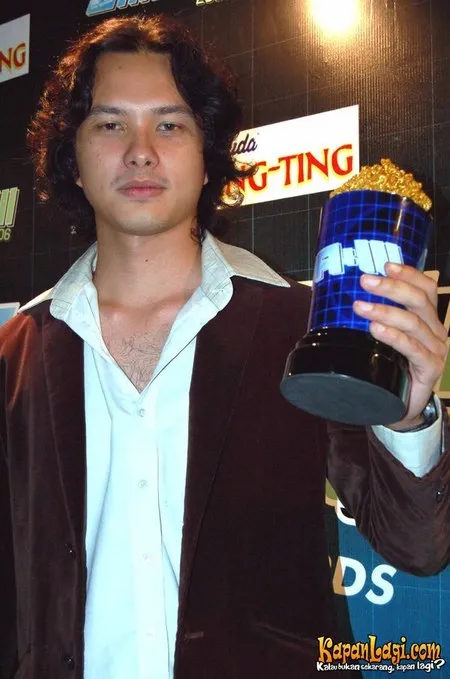 Foto Nicholas Saputra