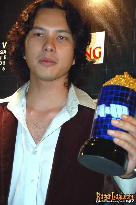 Foto Nicholas Saputra