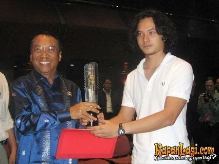 Foto Nicholas Saputra