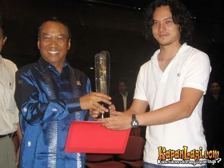 Foto Nicholas Saputra