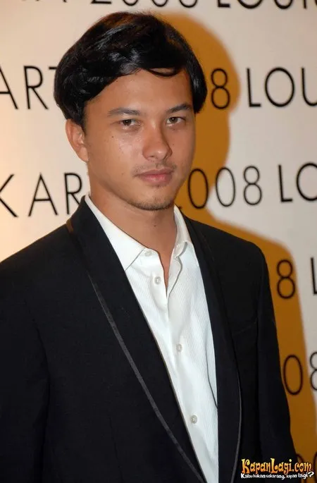 Foto Nicholas Saputra