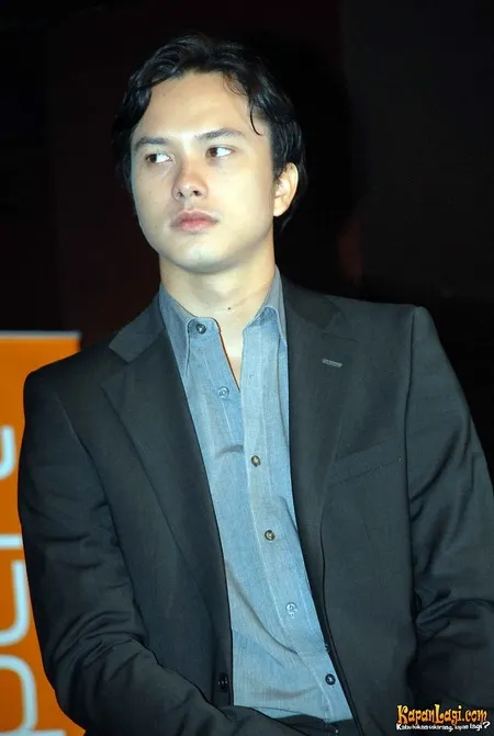 Foto Nicholas Saputra
