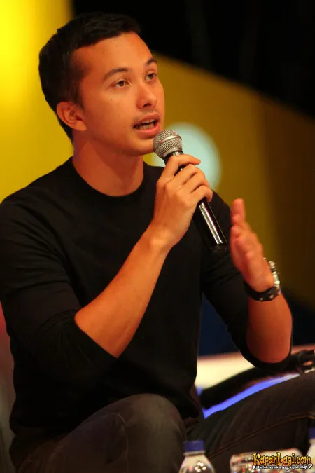 Foto Nicholas Saputra
