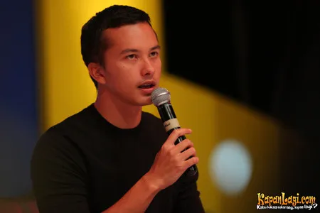 Foto Nicholas Saputra