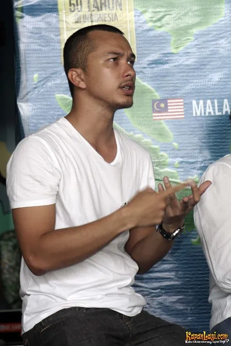 Foto Nicholas Saputra