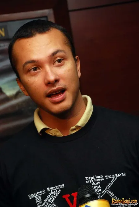 Foto Nicholas Saputra