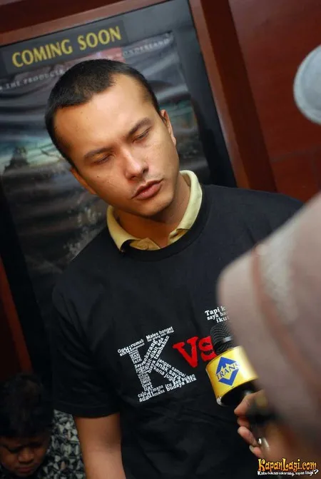 Foto Nicholas Saputra