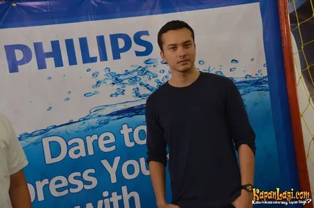 Foto Nicholas Saputra