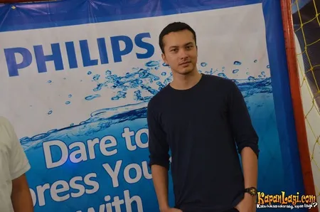 Foto Nicholas Saputra