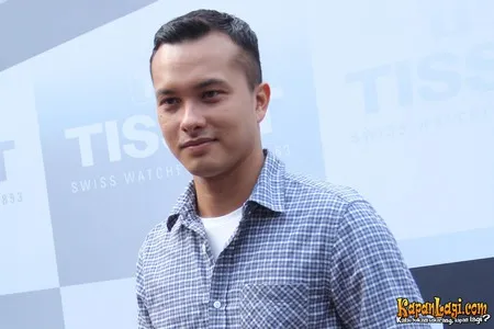 Foto Nicholas Saputra