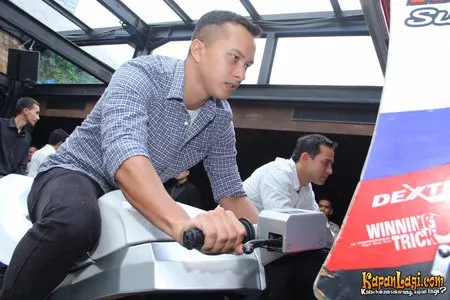 Foto Nicholas Saputra