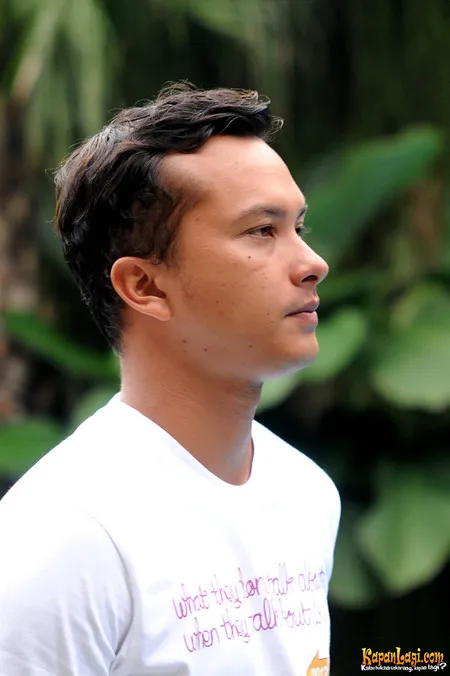 Foto Nicholas Saputra