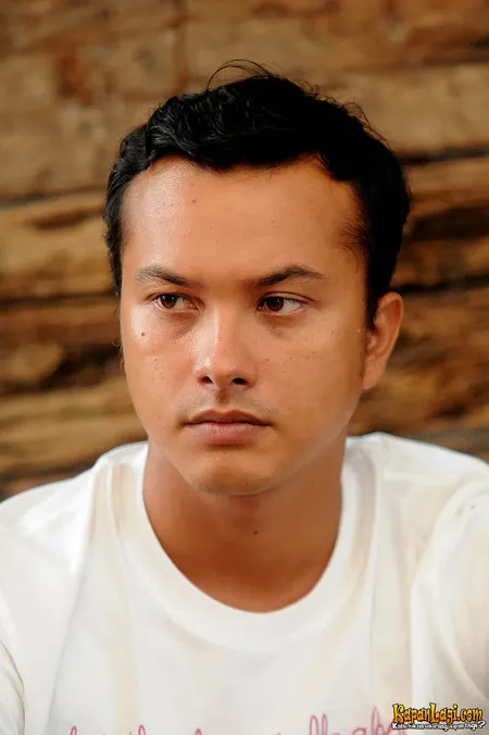 Foto Nicholas Saputra