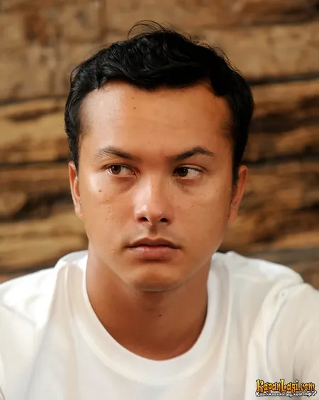 Foto Nicholas Saputra