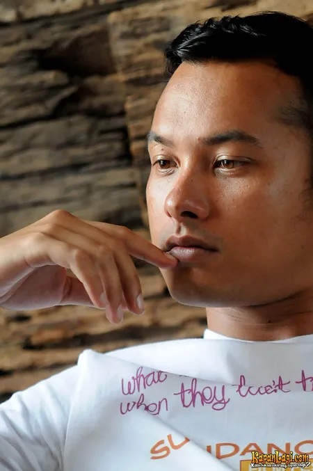 Foto Nicholas Saputra