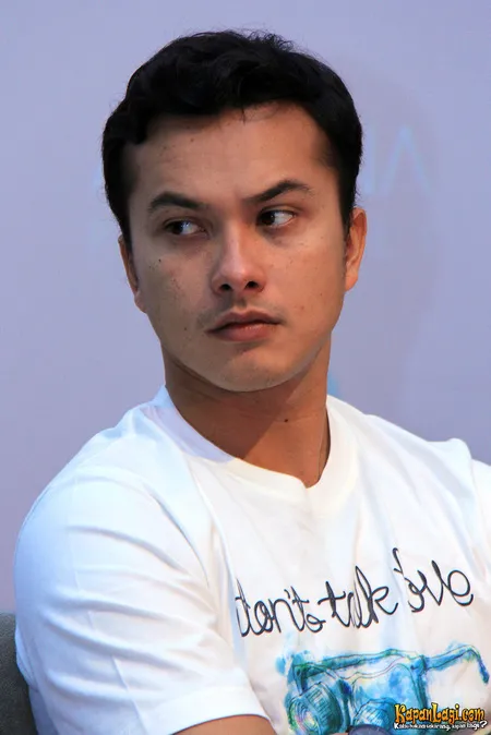 Foto Nicholas Saputra