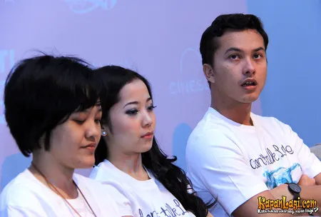 Foto Nicholas Saputra