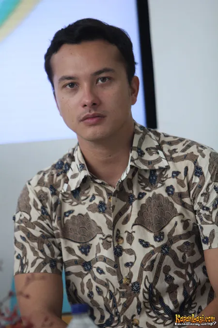 Foto Nicholas Saputra