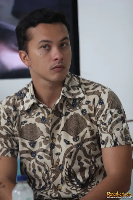 Foto Nicholas Saputra