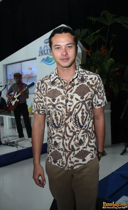 Foto Nicholas Saputra
