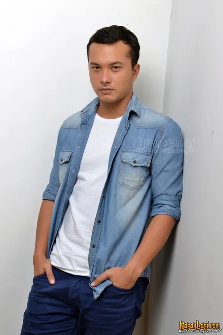 Foto Nicholas Saputra