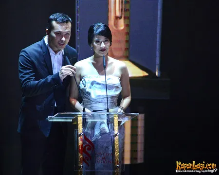 Foto Nicholas Saputra