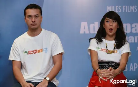 Foto Nicholas Saputra