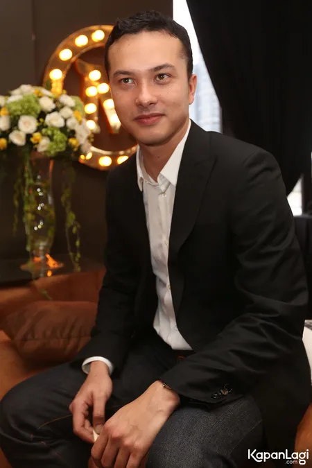 Foto Nicholas Saputra