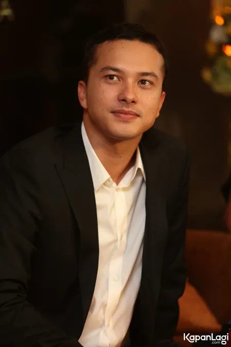 Foto Nicholas Saputra
