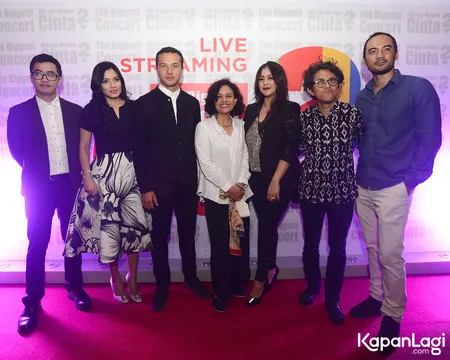 Foto Nicholas Saputra